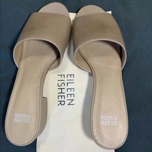 EILEEN FISHER Tea Sandal Barley Leather 8.5